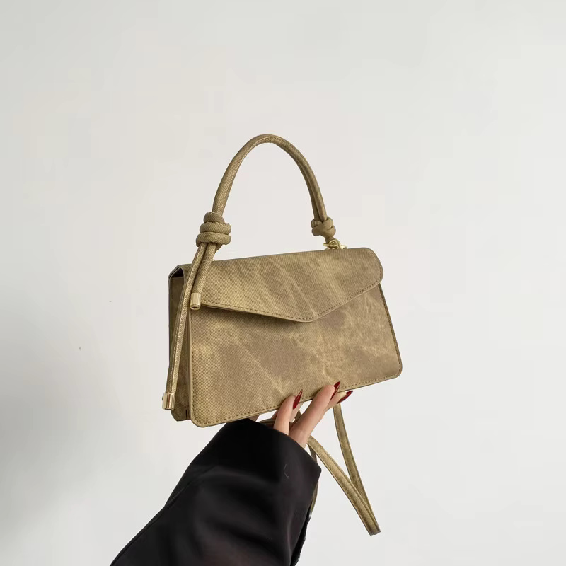 Elegant Leather Handbag - Image 8