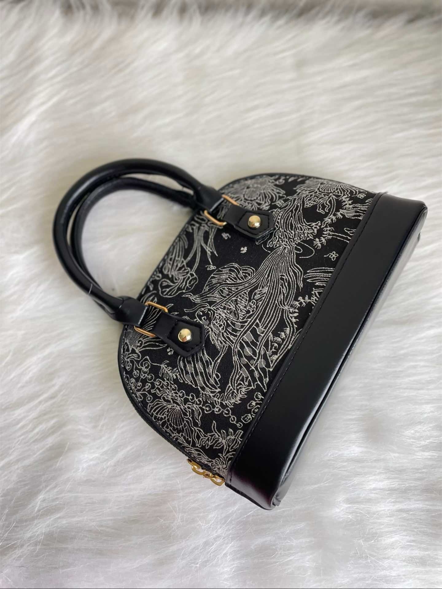 Luxury Top Handle Satchel – Everyday Carry - Image 3